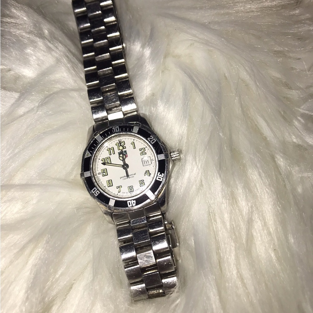 Tag Heuer 2000 series limited edition womens watch